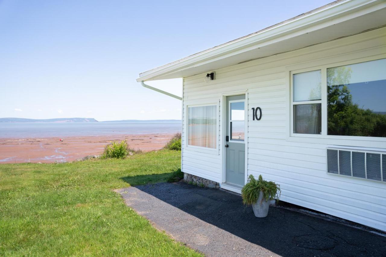 The Breeze Motel Улфвил Екстериор снимка